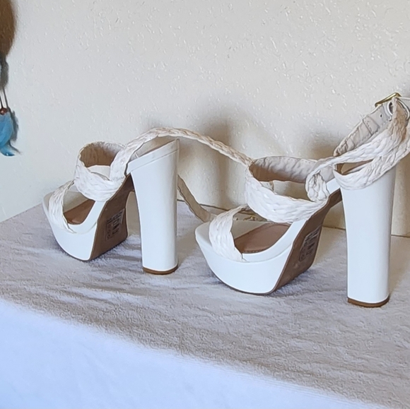 Cupid 5 inch heels, ankle strap - Picture 8 of 8